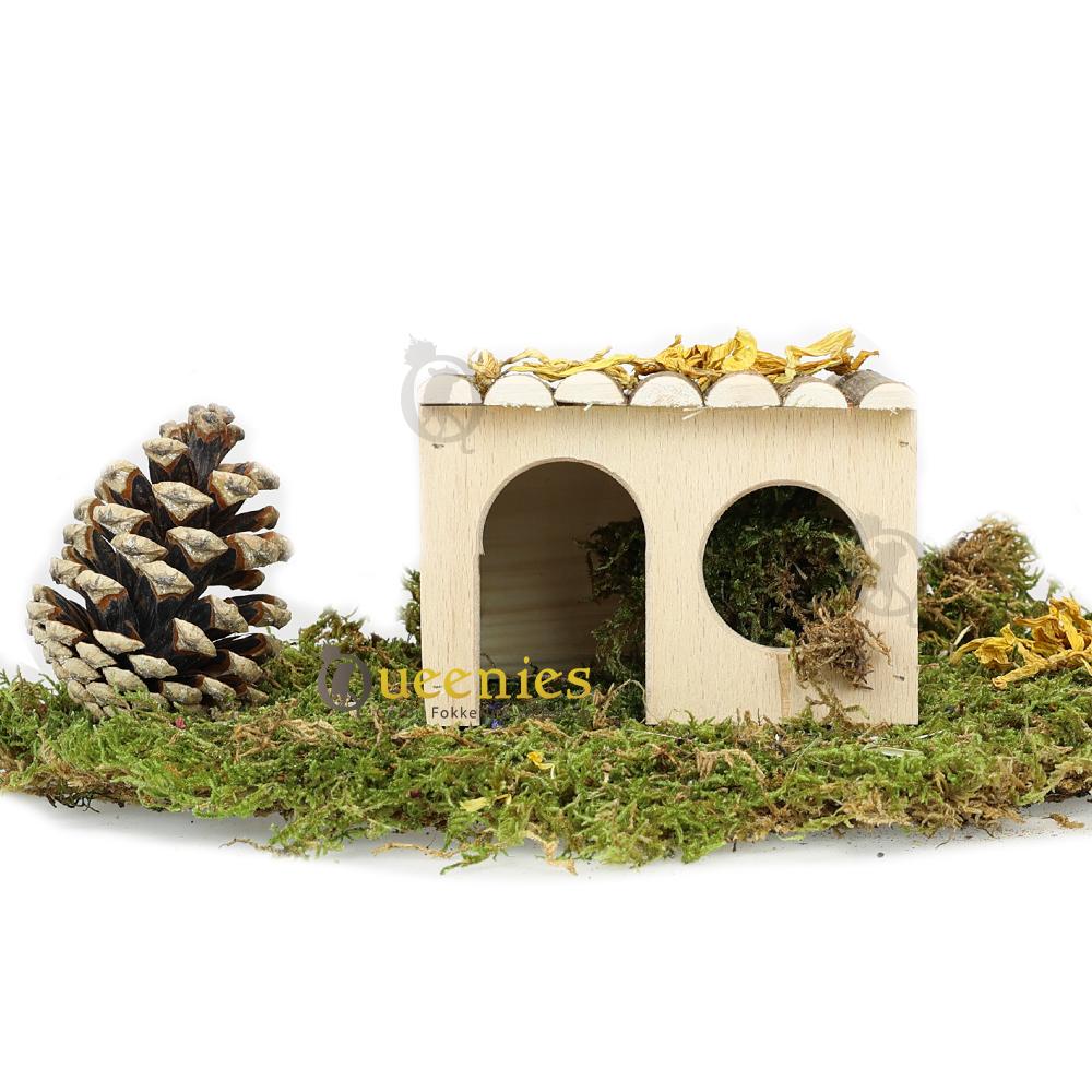 Hazelnoot huis vierkant 12 cm