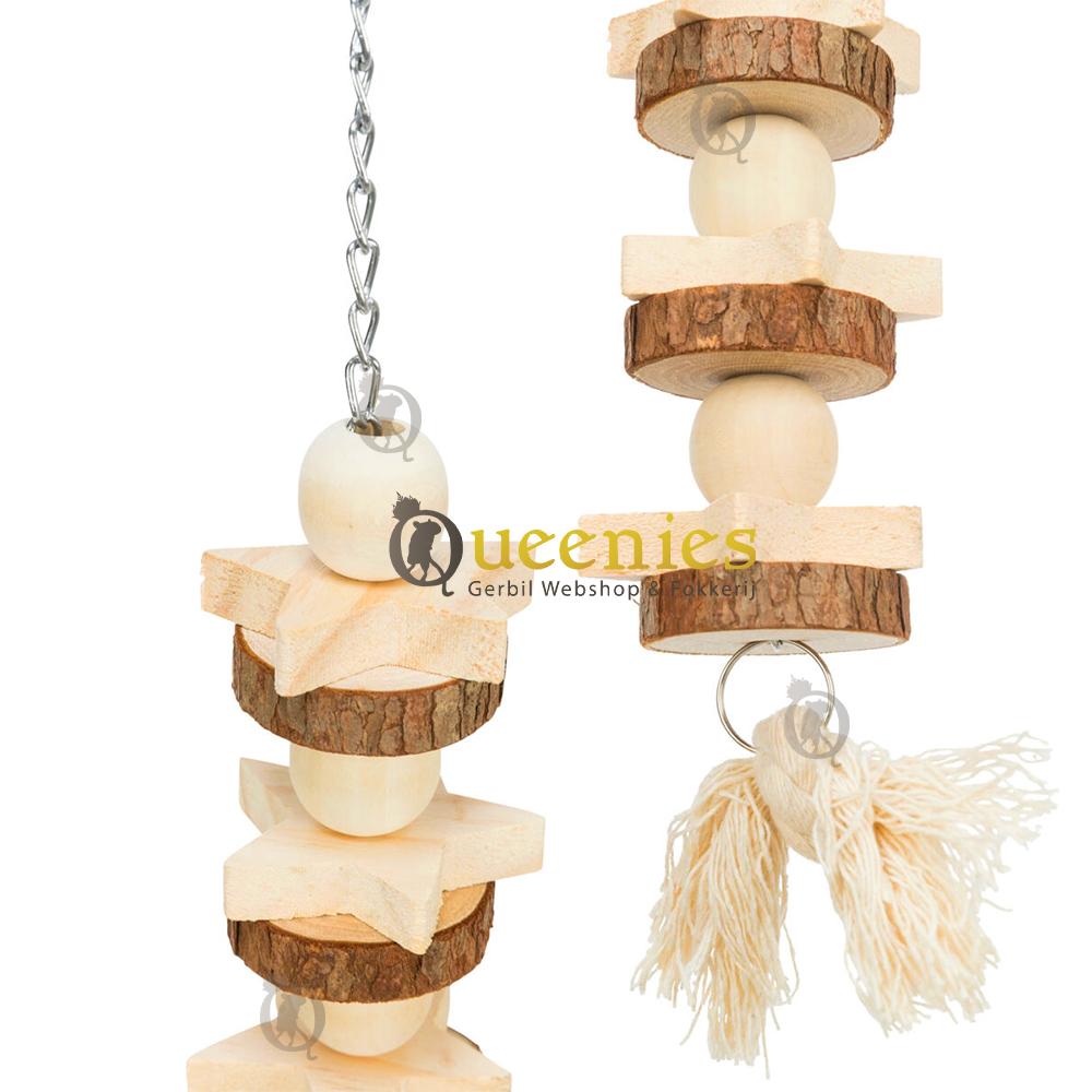 Klimtouw van hout met ijzeren ketting