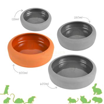 Terracotta voerbak Degoe en Chinchilla