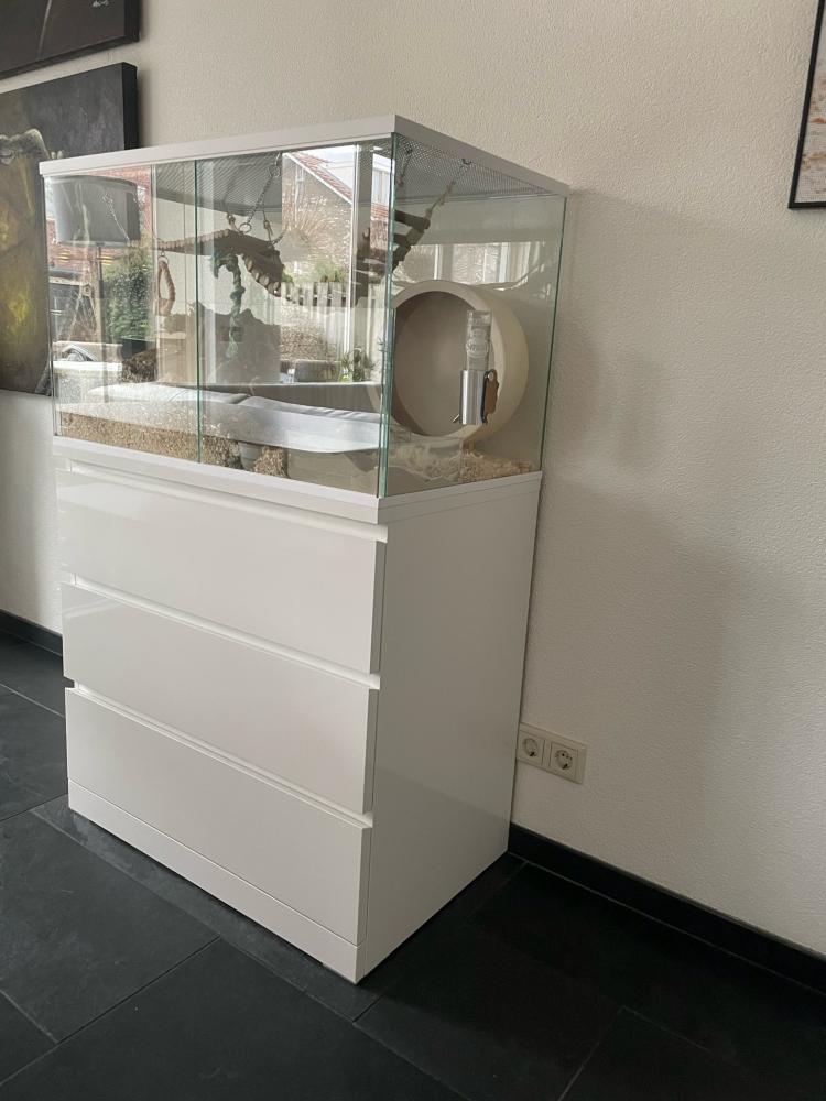 Hamster terrarium met vast voorschot en schuifruit van bodem tot deksel - zonder plateaus