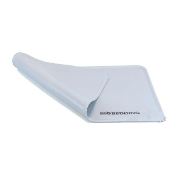 Siliconen placemat voor huisdieren met opstaande rand tegen morsen