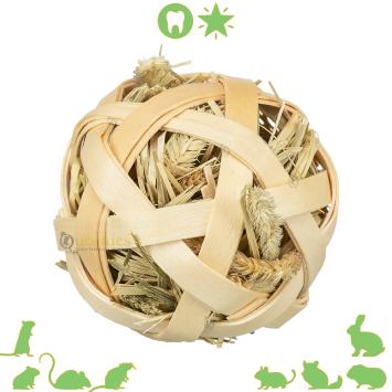 gevulde bamboebal met hooi