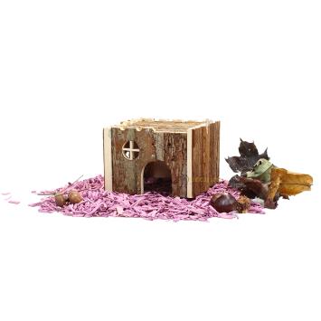 hamsterhuis van hout met boomschors