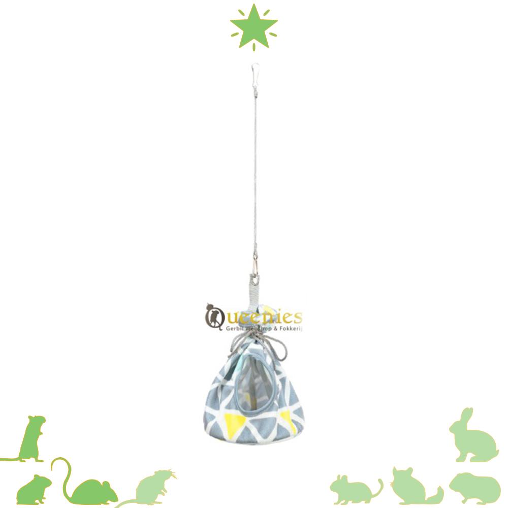 Hangzak als schuilplek voor Dwerghamster