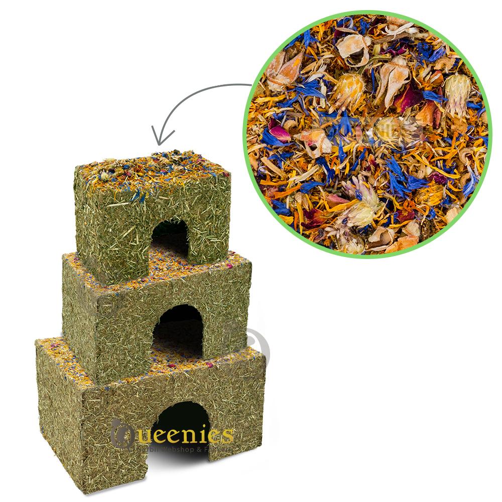 Weidehooi huis van gras met bloesem dak voor Konijnen