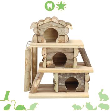 Zijkant van Huisje Tara met trap en speelniveaus voor kleine knaagdieren