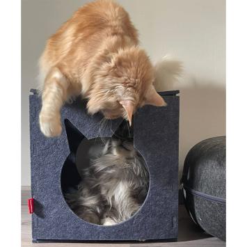 Vilten kattenkubus geschikt voor grote katten