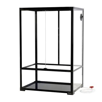 Hoog terrarium voor regenwoudinrichting