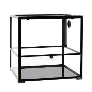 Glazen terrarium met hoge onderrand
